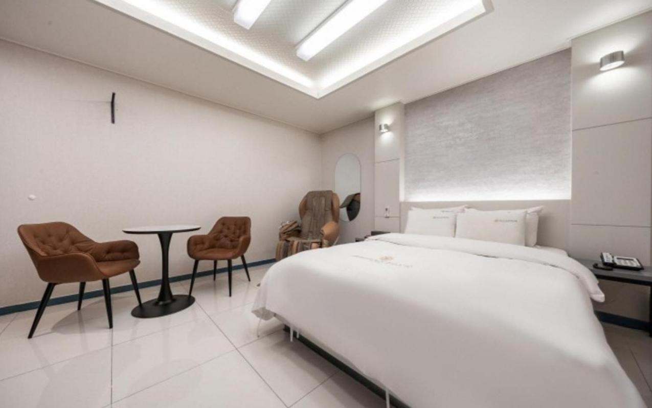 Ballantine Business Hotel Gwangju Metropolitan City Luaran gambar