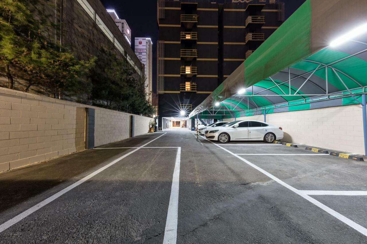 Ballantine Business Hotel Gwangju Metropolitan City Luaran gambar